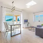 Elena&lana Appartement *