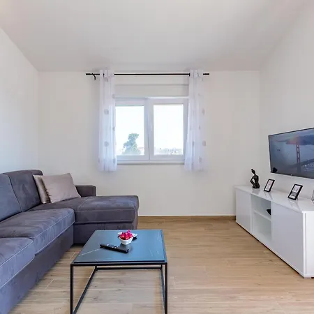 Elena&lana Appartement