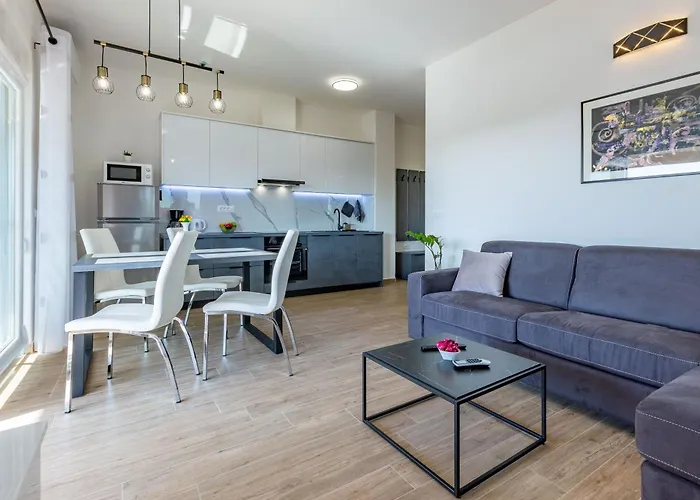 Elena&lana